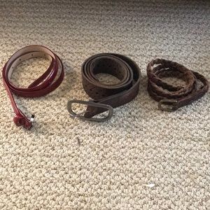 Bundle of belts (various styles)